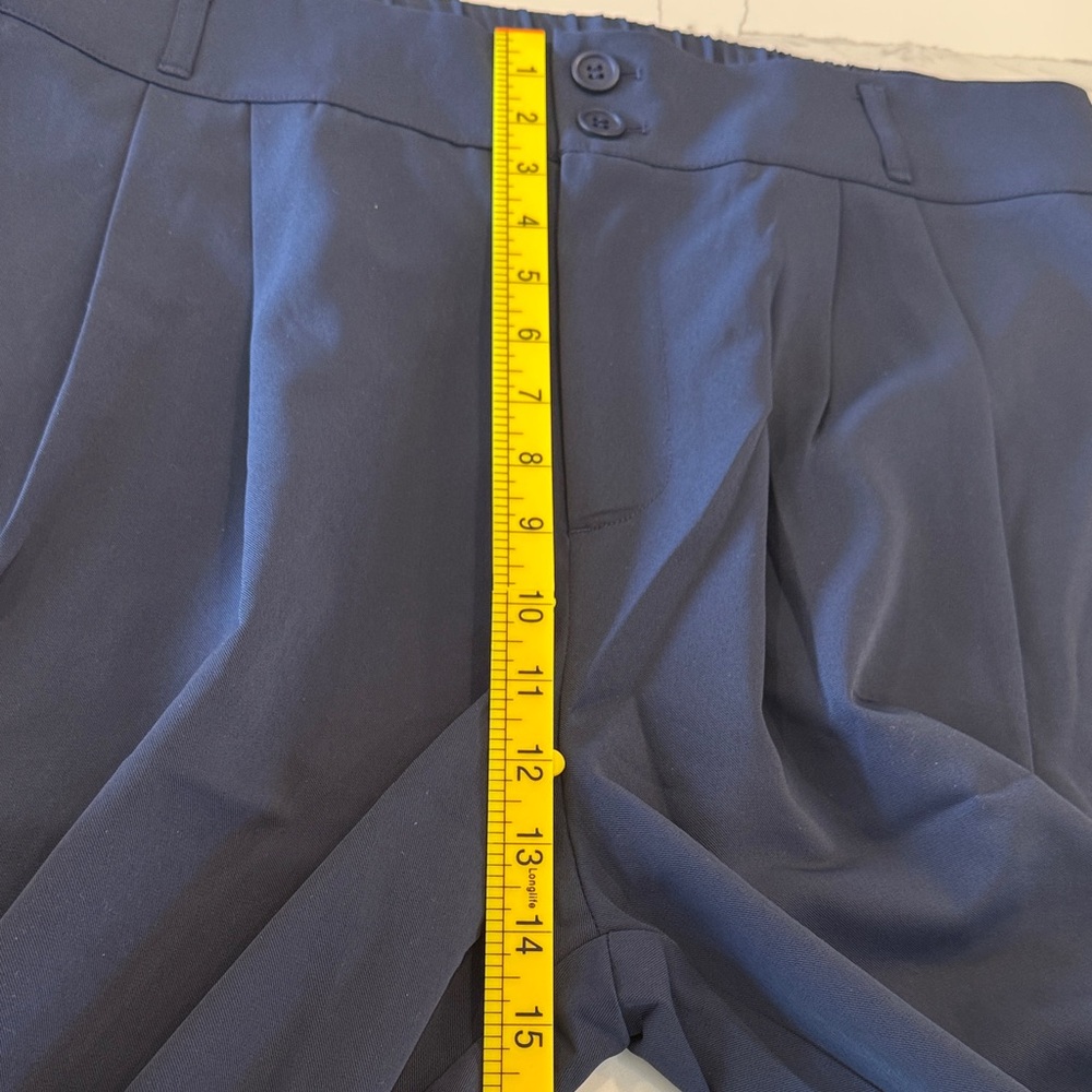 HALARA NWT Flex Pleated button closure with zippe… - image 10